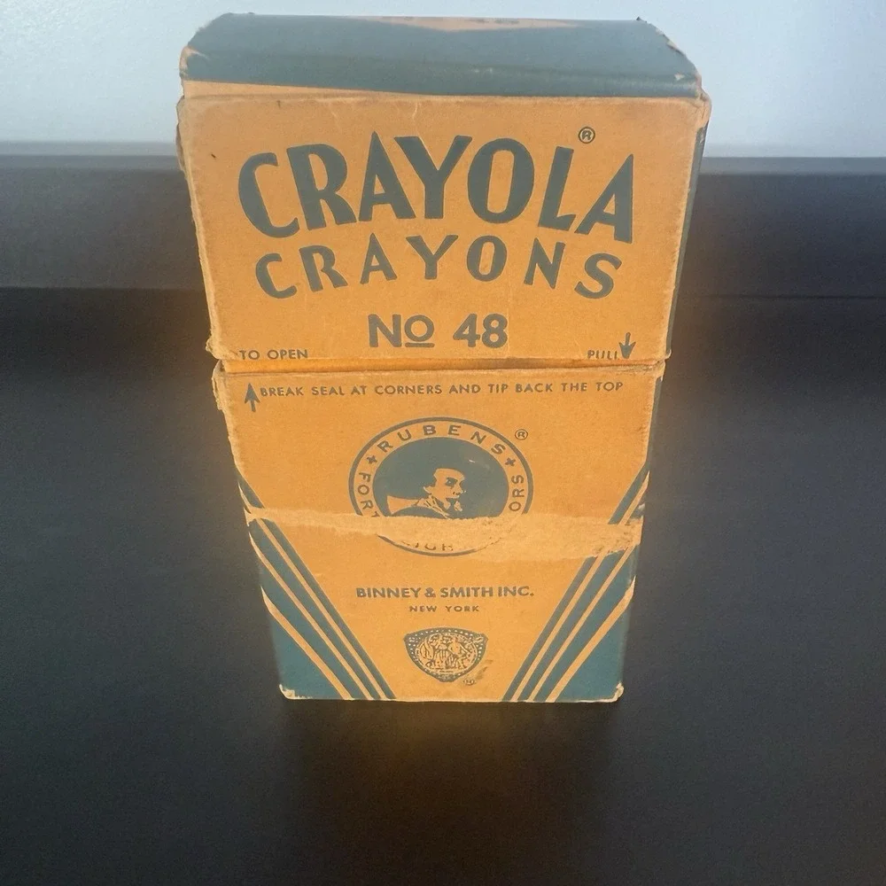 CRAYOLA‎ CRAYONS NO 48 RUBENS BINNEY & SMITH CO Box & Crayons